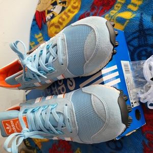 Addidas Silverbirch excellent condition... Prices negotiable but no low balling